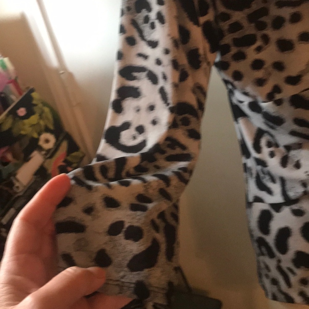 Leopard 🐆 top - Picture 3 of 5